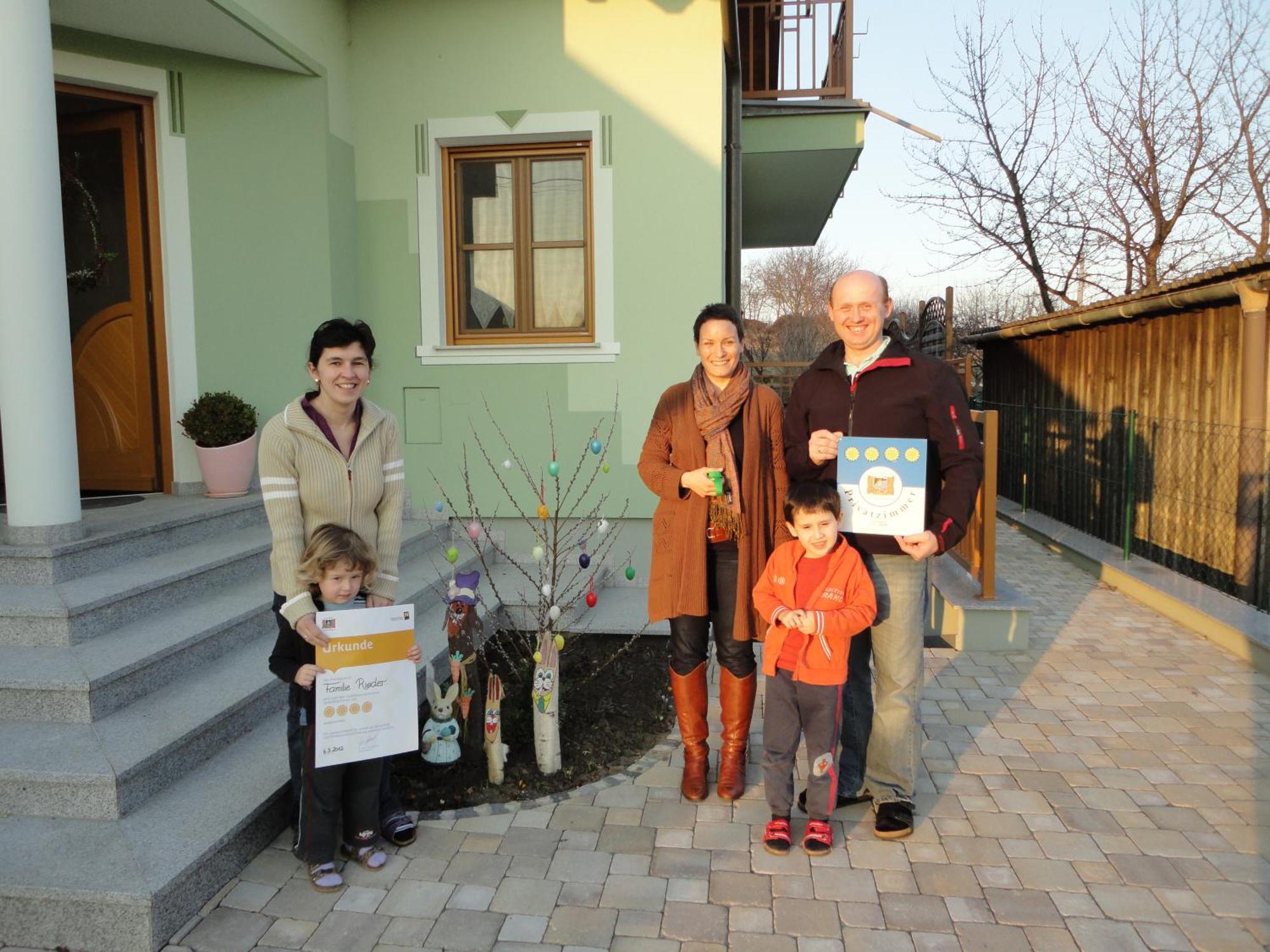 Gaestezimmer Rieder Staatz Buitenkant foto